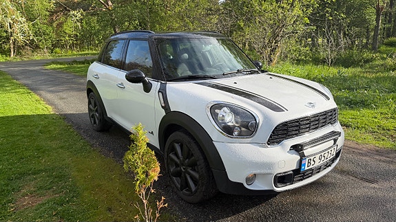MINI Countryman Cooper SD 2 of 5