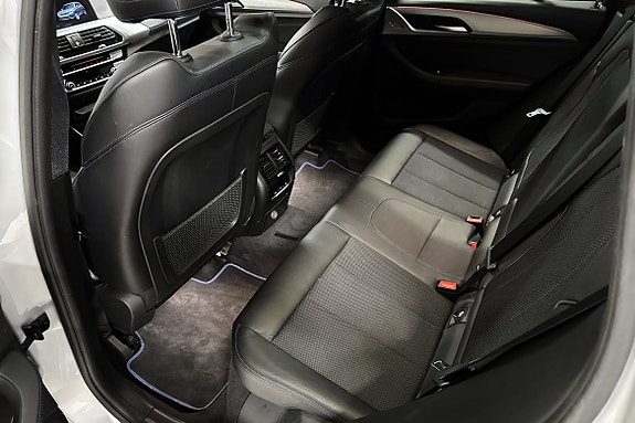 BMW X3 24 of 25