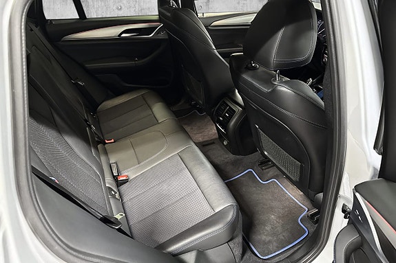 BMW X3 23 of 25