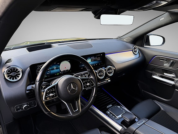 Mercedes-Benz EQA300 16 of 27