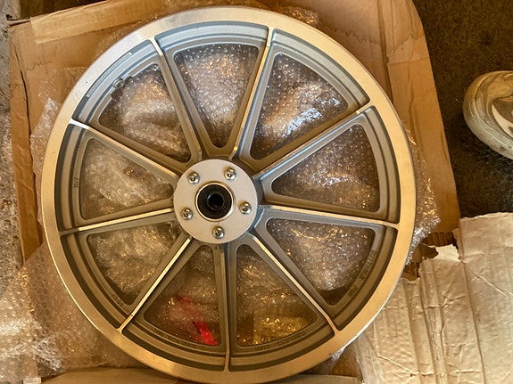 Product image 3 of 6