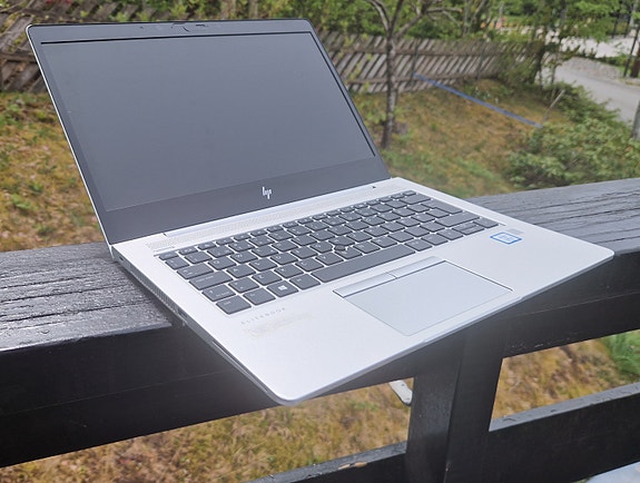 Product image 2 of 9