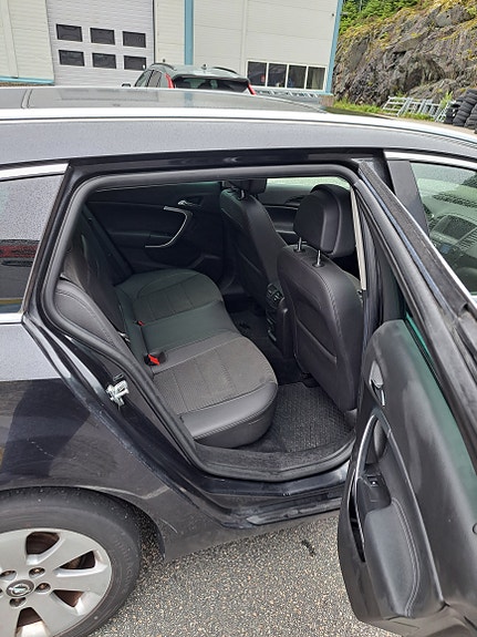 Opel Insignia 21 of 30