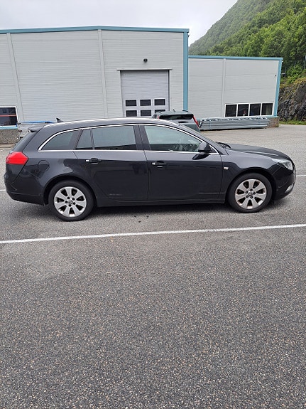 Opel Insignia 6 of 30