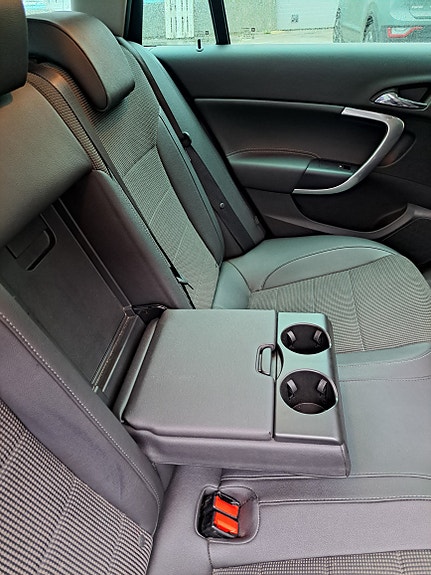 Opel Insignia 25 of 30