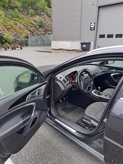 Opel Insignia 11 of 30
