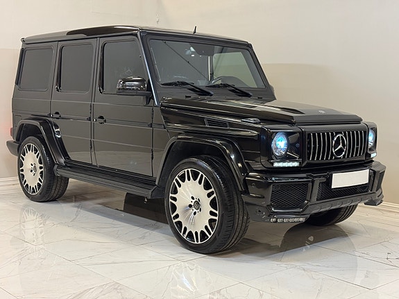Mercedes-Benz Geländewagen 4 of 30