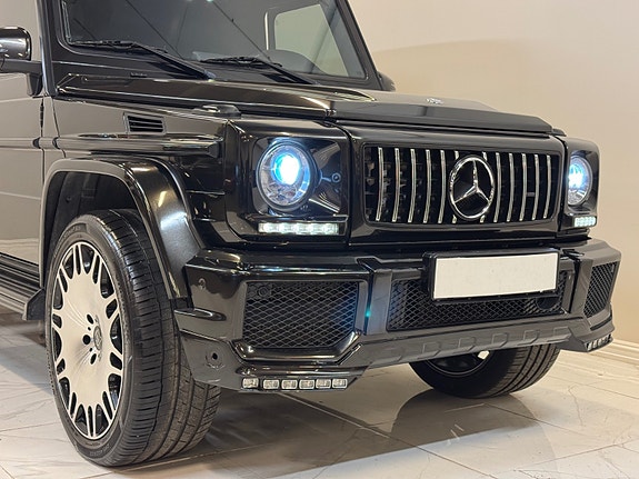 Mercedes-Benz Geländewagen 10 of 30