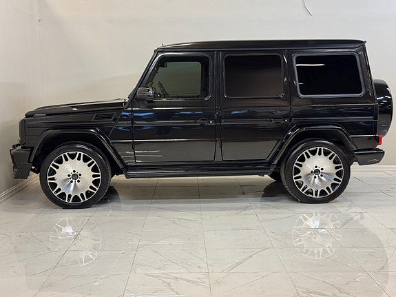 Mercedes-Benz Geländewagen 21 of 30