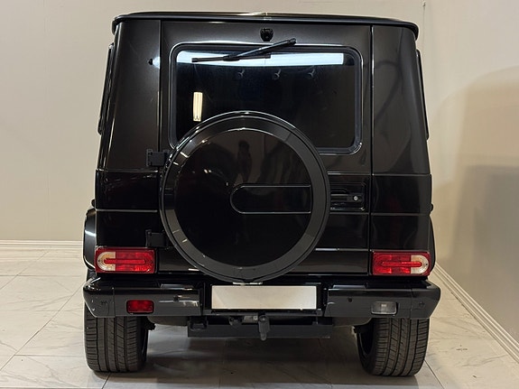 Mercedes-Benz Geländewagen 18 of 30