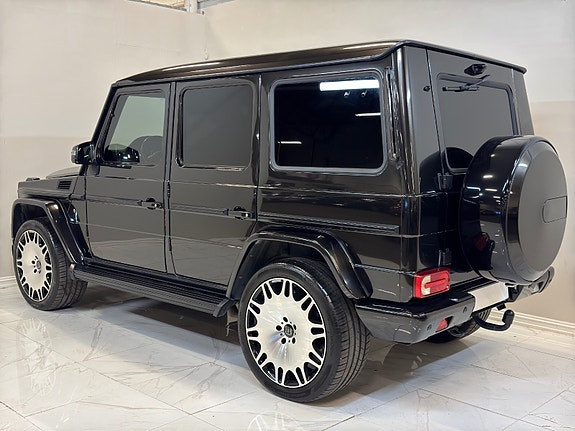 Mercedes-Benz Geländewagen 23 of 30