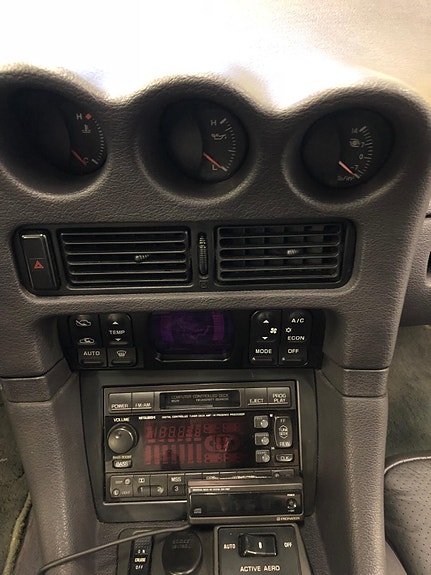 Mitsubishi 3000 gt 16 of 25