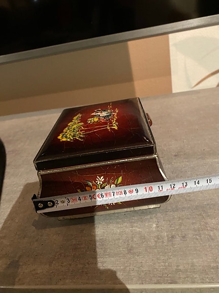Product image 9 of 10