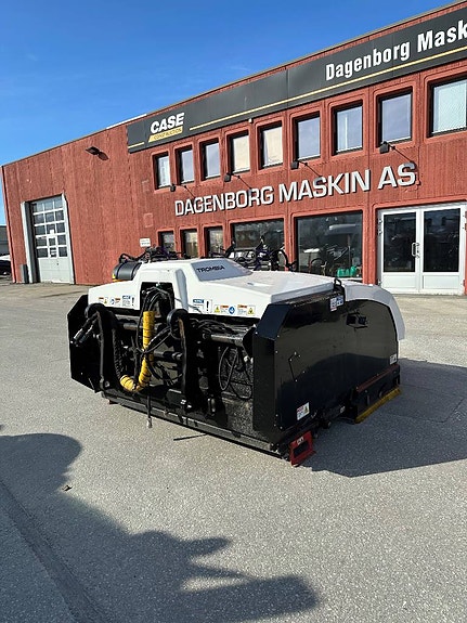 Andre Trombia T220