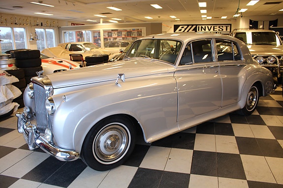 Bentley Andre 10 of 30