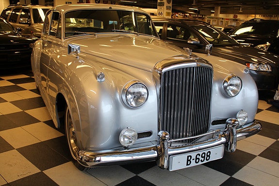 Bentley Andre 13 of 30