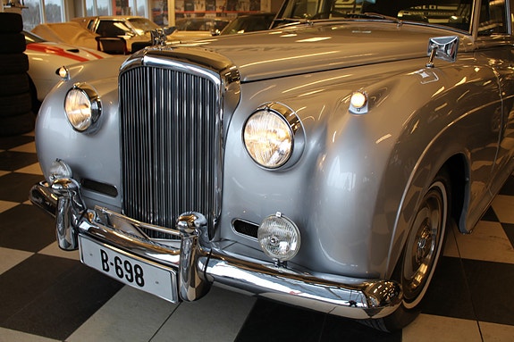 Bentley Andre 19 of 30