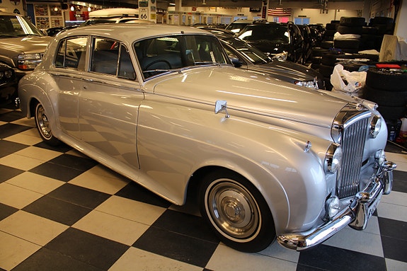 Bentley Andre 15 of 30