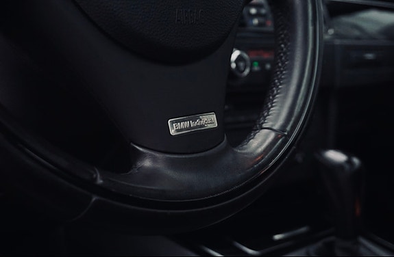 BMW 325i 23 of 24