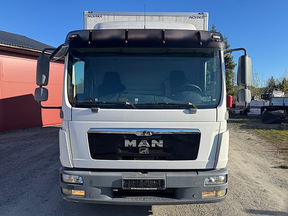 MAN 3 of 19