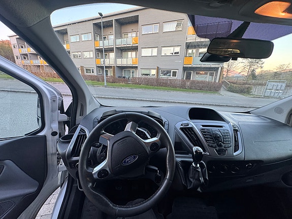 Ford Transit 18 of 28