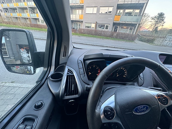 Ford Transit 14 of 28