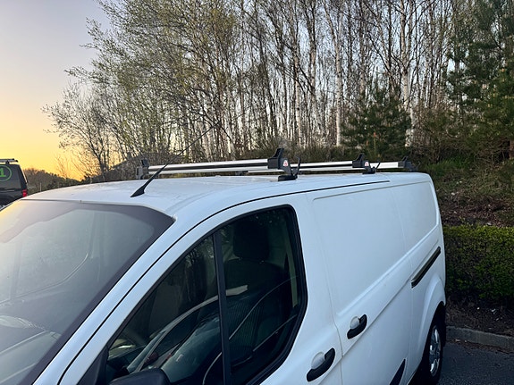 Ford Transit 8 of 28