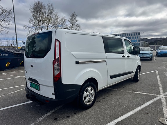 Ford Transit 7 of 28