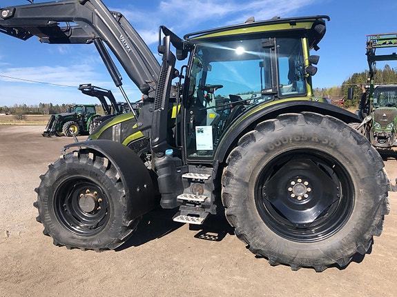 Valtra G135VST med GPS 2020, kr 950 000,-