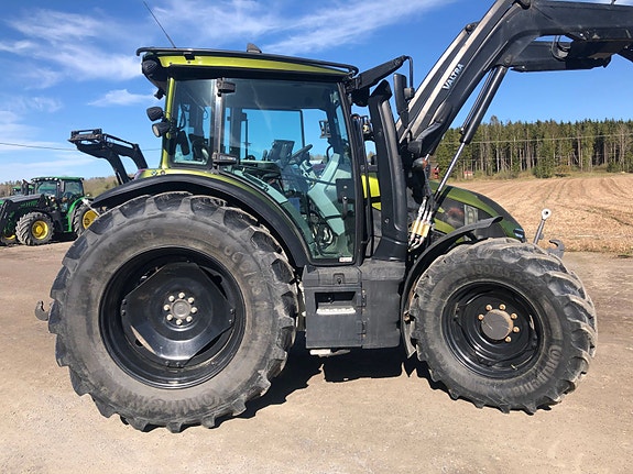 Valtra G135VST med GPS 2020, kr 950 000,-