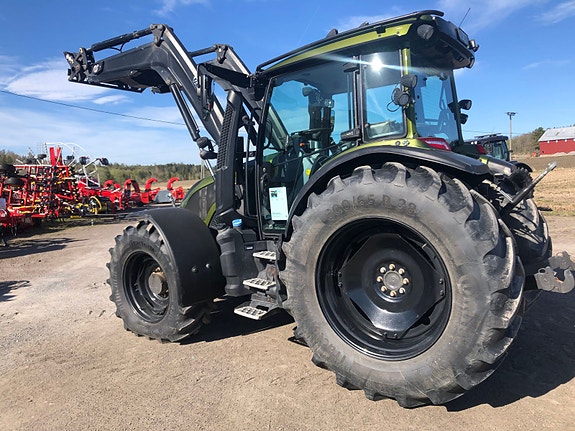 Valtra G135VST med GPS 2020, kr 950 000,-