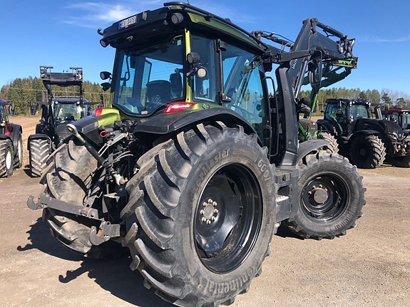 Valtra G135VST med GPS 2020, kr 950 000,-