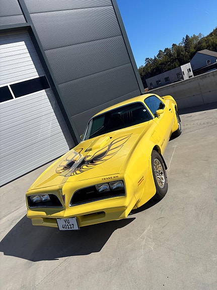 Pontiac Trans Am 8 of 30