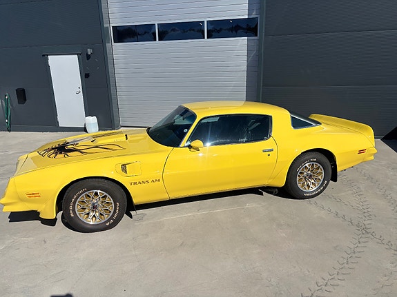 Pontiac Trans Am 9 of 30