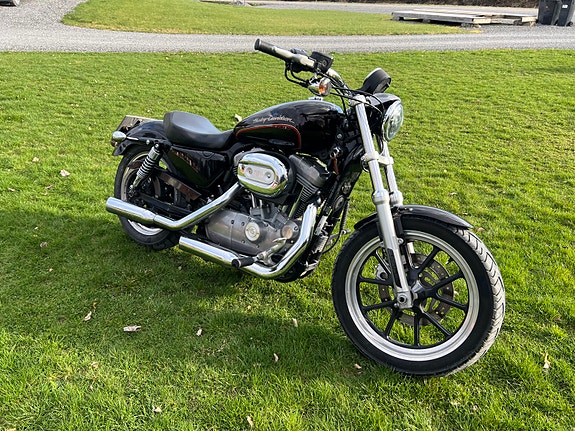 Harley-Davidson XL SPORSTER 883 L 3 of 5