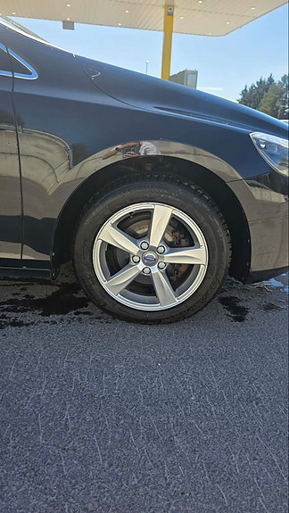 Volvo V40 4 of 19