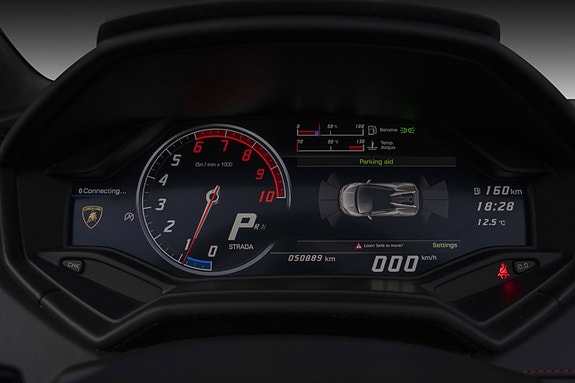 Lamborghini Huracan Spyder 13 of 30