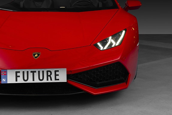 Lamborghini Huracan Spyder 6 of 30