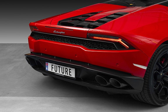 Lamborghini Huracan Spyder 10 of 30