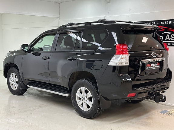 Toyota Land Cruiser 14 of 30