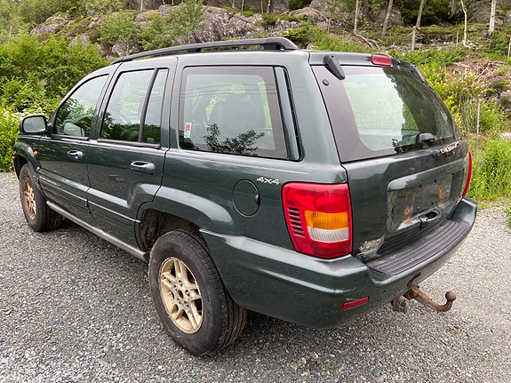 Jeep Grand Cherokee 11 of 19