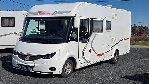Challenger Sirius 2098, Queenbed, Fukttest, Sykkelstativ, DAB, LEDbar