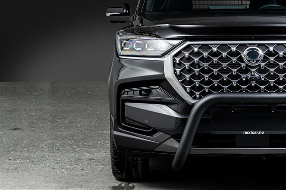 KGM Rexton 9 of 30