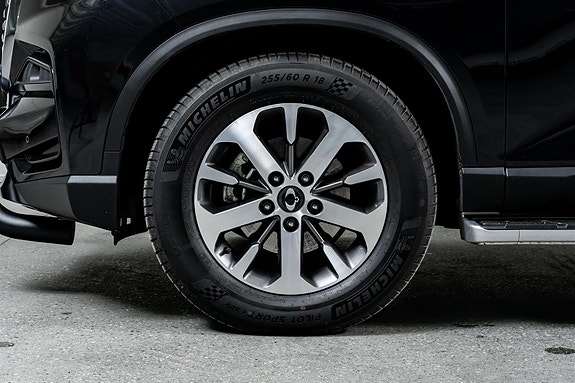 KGM Rexton 10 of 30
