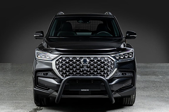 KGM Rexton 7 of 30