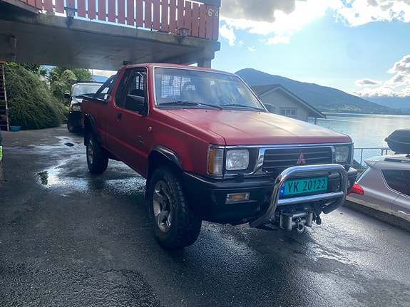 Mitsubishi L200 2 of 30