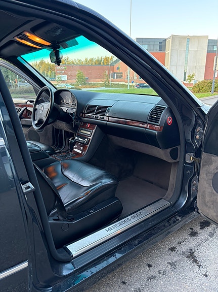 Mercedes-Benz S500 18 of 30