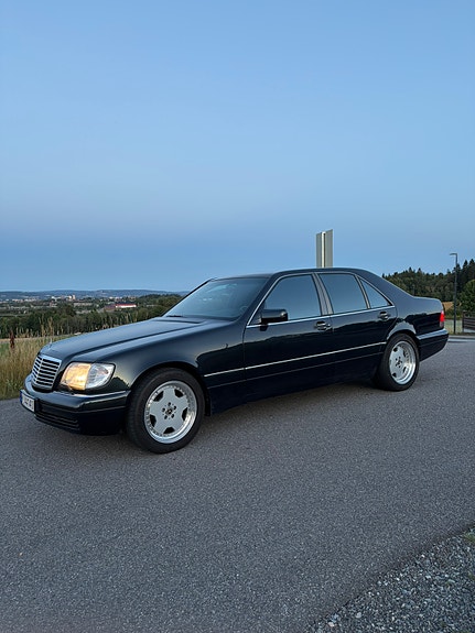 Mercedes-Benz S500 7 of 30