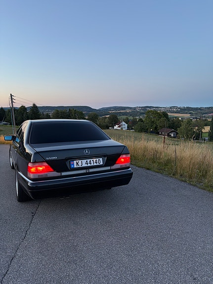 Mercedes-Benz S500 9 of 30