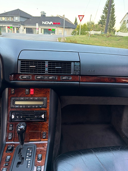Mercedes-Benz S500 24 of 30